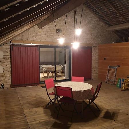 Appartement Le Saint Maur Neuville-du-Poitou Extérieur photo